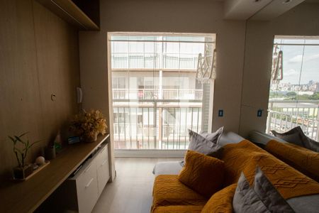 Apartamento à venda com 31m², 1 quarto e 1 vaga Apartamento à venda com 31m², 1 quarto e 1 vagaVARANDA
