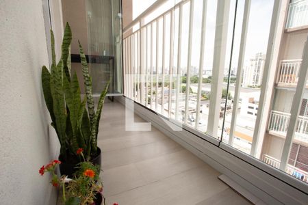 Apartamento à venda com 31m², 1 quarto e 1 vaga Apartamento à venda com 31m², 1 quarto e 1 vagaVARANDA