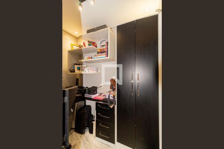 Apartamento à venda com 141m², 3 quartos e 3 vagasEscritório