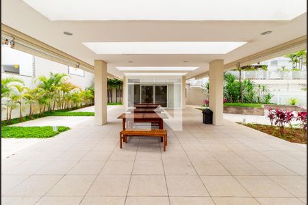 Apartamento à venda com 141m², 3 quartos e 3 vagas Apartamento à venda com 141m², 3 quartos e 3 vagasÁrea comum