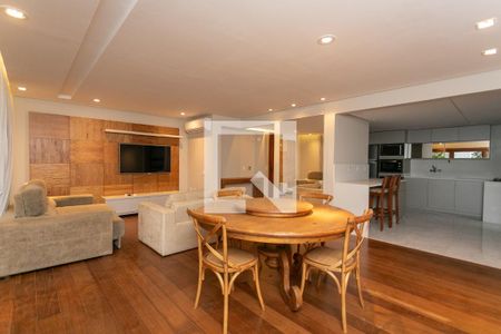 Sala de apartamento à venda com 3 quartos, 165m² em Petrópolis, Porto Alegre