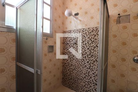 Casa para alugar com 360m², 3 quartos e 5 vagasBanheiro Social