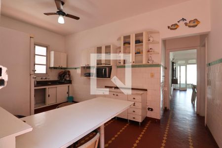 Casa para alugar com 360m², 3 quartos e 5 vagasCozinha