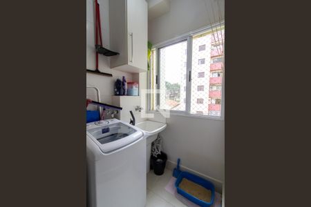 Apartamento à venda com 86m², 3 quartos e 2 vagas Apartamento à venda com 86m², 3 quartos e 2 vagasÁrea de Serviço