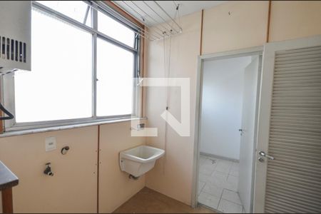 Apartamento à venda com 93m², 2 quartos e 1 vaga Apartamento à venda com 93m², 2 quartos e 1 vagaÁrea de Serviço