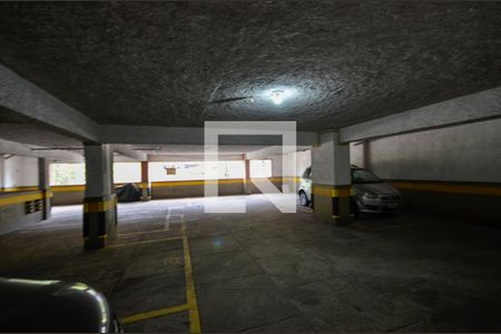 Apartamento à venda com 93m², 2 quartos e 1 vaga Apartamento à venda com 93m², 2 quartos e 1 vagaGaragem