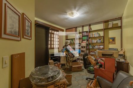 Casa à venda com 502m², 5 quartos e 5 vagasEscritório