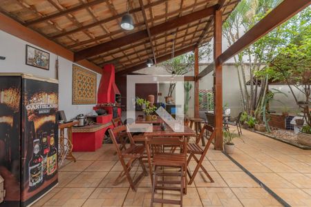 Casa à venda com 502m², 5 quartos e 5 vagasÁrea Externa