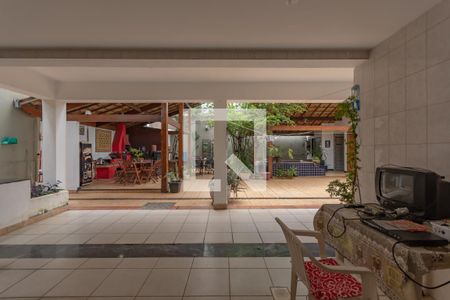 Casa à venda com 502m², 5 quartos e 5 vagasÁrea Externa