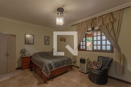 Casa à venda com 502m², 5 quartos e 5 vagasQuarto 4