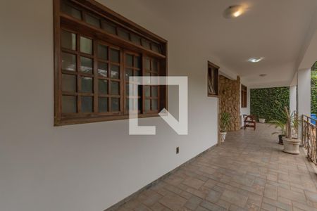 Casa à venda com 502m², 5 quartos e 5 vagasÁrea Externa