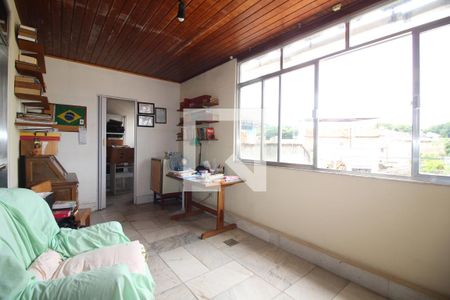 Casa de condomínio à venda com 251m², 4 quartos e 2 vagasQuarto 1 - Escritório da Suíte