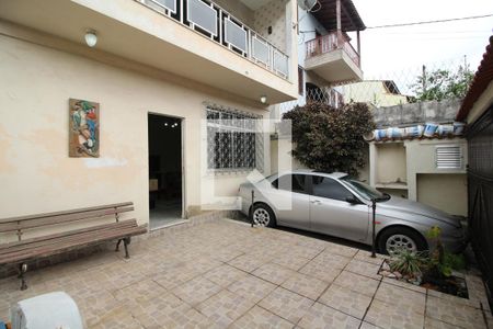 Casa de condomínio à venda com 251m², 4 quartos e 2 vagasÁrea Externa Frente