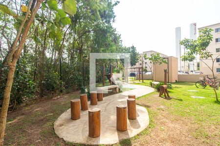 Apartamento para alugar com 40m², 2 quartos e 1 vaga Apartamento para alugar com 40m², 2 quartos e 1 vagaÁrea comum - Playground