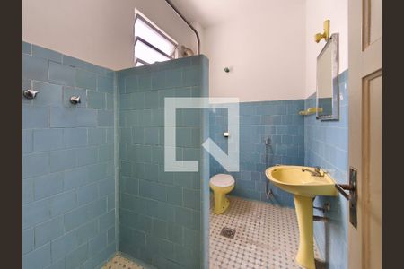 Apartamento à venda com 60m², 2 quartos e sem vaga Apartamento à venda com 60m², 2 quartos e sem vagaBanheiro Corredor