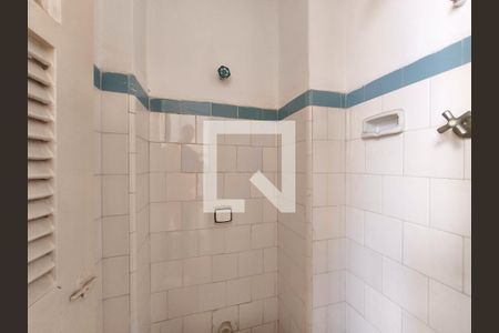 Apartamento à venda com 60m², 2 quartos e sem vaga Apartamento à venda com 60m², 2 quartos e sem vagaBanheiro de serviço