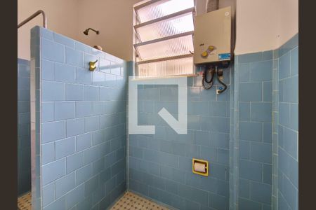 Apartamento à venda com 60m², 2 quartos e sem vaga Apartamento à venda com 60m², 2 quartos e sem vagaBanheiro Corredor