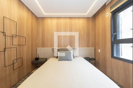Apartamento à venda com 201m², 3 quartos e 3 vagas Apartamento à venda com 201m², 3 quartos e 3 vagasQuarto 02