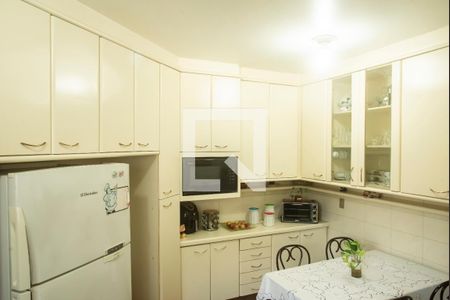 Apartamento à venda com 124m², 4 quartos e 3 vagasCozinha