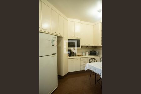 Apartamento à venda com 124m², 4 quartos e 3 vagasCozinha