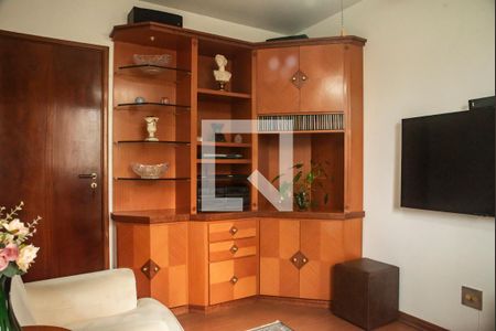 Apartamento à venda com 124m², 4 quartos e 3 vagasQuarto 2