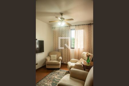 Apartamento à venda com 124m², 4 quartos e 3 vagasQuarto 2