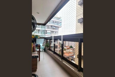 Apartamento à venda com 72m², 2 quartos e 1 vaga