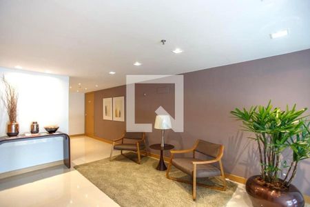 Apartamento à venda com 72m², 2 quartos e 1 vaga