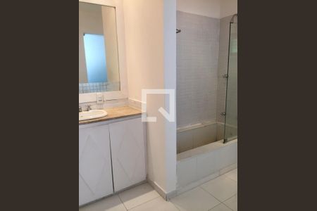 Casa de condomínio à venda com 800m², 4 quartos e 2 vagas