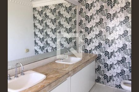Casa de condomínio à venda com 800m², 4 quartos e 2 vagas
