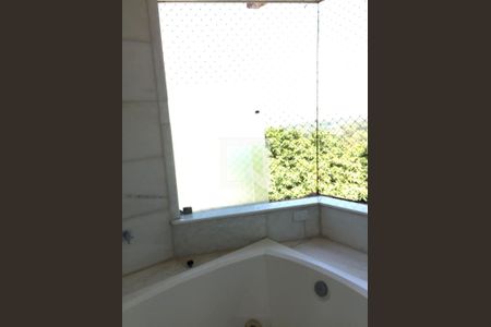 Casa de condomínio à venda com 800m², 4 quartos e 2 vagas