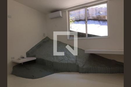 Casa de condomínio à venda com 800m², 4 quartos e 2 vagas