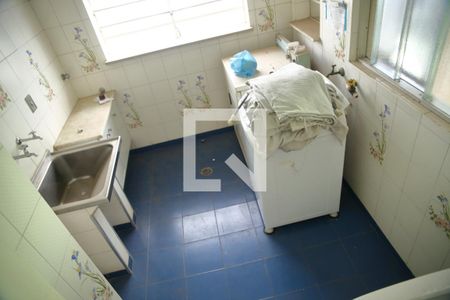 Casa à venda com 200m², 3 quartos e 4 vagasÁrea de Serviço