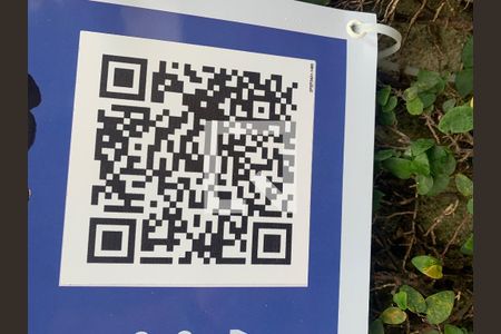 Casa à venda com 200m², 3 quartos e 4 vagas Casa à venda com 200m², 3 quartos e 4 vagasPlaca