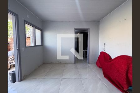 Casa à venda com 124m², 3 quartos e 2 vagas Casa à venda com 124m², 3 quartos e 2 vagascasa fundos sala /cozinha