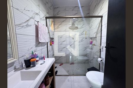 Casa à venda com 124m², 3 quartos e 2 vagas Casa à venda com 124m², 3 quartos e 2 vagasbanheiro