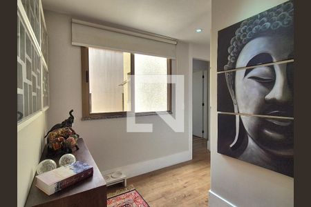 Apartamento à venda com 180m², 3 quartos e 2 vagasHall