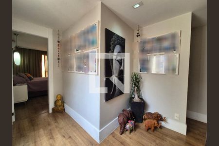 Apartamento à venda com 180m², 3 quartos e 2 vagasHall