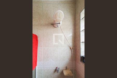 Casa à venda com 232m², 3 quartos e 2 vagas Casa à venda com 232m², 3 quartos e 2 vagasBanheiro Social 1