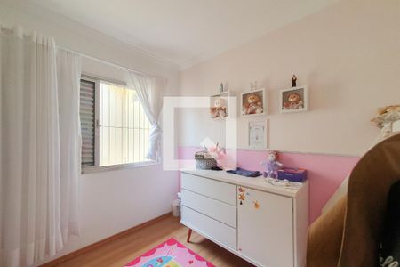 Casa à venda com 232m², 3 quartos e 2 vagas Casa à venda com 232m², 3 quartos e 2 vagasQuarto 2