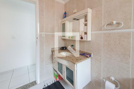 Casa à venda com 232m², 3 quartos e 2 vagas Casa à venda com 232m², 3 quartos e 2 vagasBanheiro Social 2