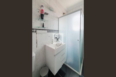 Casa à venda com 232m², 3 quartos e 2 vagas Casa à venda com 232m², 3 quartos e 2 vagasBanheiro da Suíte