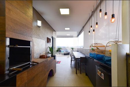 Apartamento à venda com 170m², 3 quartos e 2 vagasÁrea comum