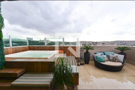 Apartamento à venda com 170m², 3 quartos e 2 vagasÁrea comum