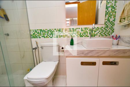 Apartamento à venda com 170m², 3 quartos e 2 vagasBanheiro suite