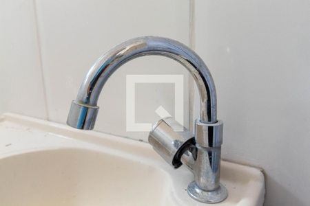 Casa à venda com 80m², 2 quartos e 1 vaga Casa à venda com 80m², 2 quartos e 1 vagaBanheiro - torneira