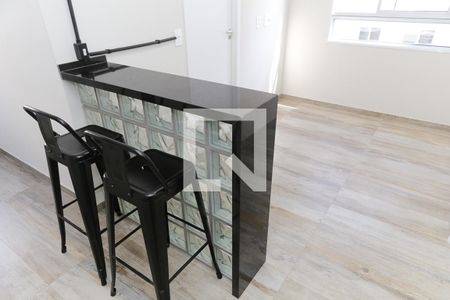 Sala de apartamento à venda com 2 quartos, 37m² em Vila das Bandeiras, Guarulhos