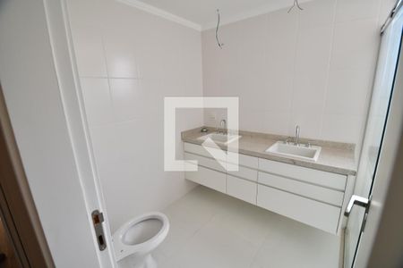 Apartamento à venda com 136m², 3 quartos e 2 vagasBanheiro 3