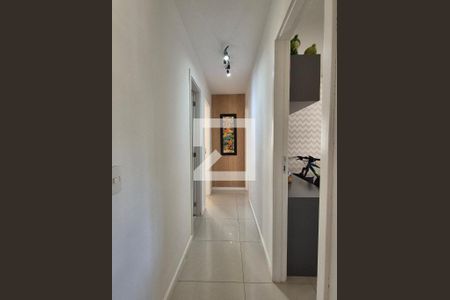 Apartamento à venda com 77m², 3 quartos e 1 vaga Apartamento à venda com 77m², 3 quartos e 1 vagaCorredor