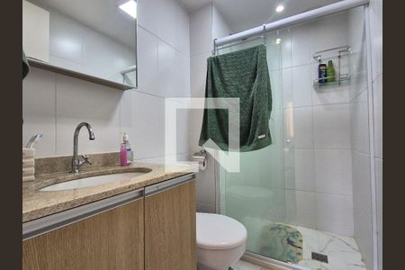 Apartamento à venda com 77m², 3 quartos e 1 vaga Apartamento à venda com 77m², 3 quartos e 1 vagaBanheiro da Suíte
